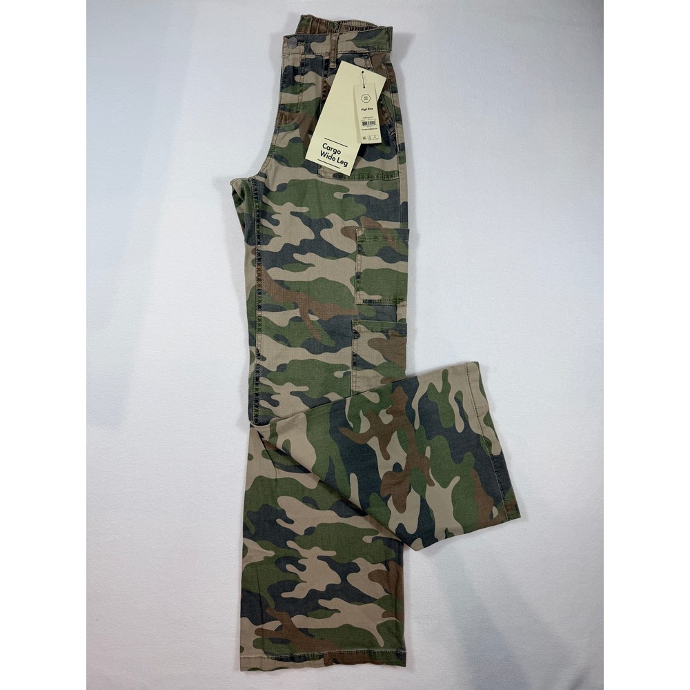 No Boundaries Women's XXS 00 Camo Cargo Wide Leg High Rise Pants NWT